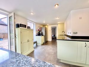 Photo 23- click for photo gallery